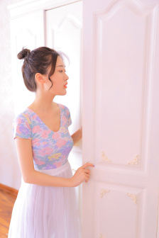 女兵俘虏营完整版电影免费观看